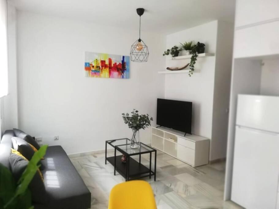 Malaga City One Bedroom Apartment By Namaste Elite 外观 照片